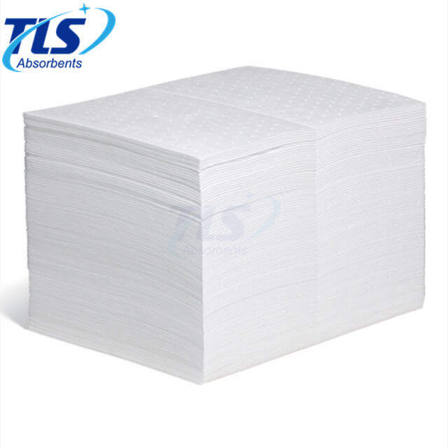 PP White Embossed Absorbent Oil Spill Pads For Fuel