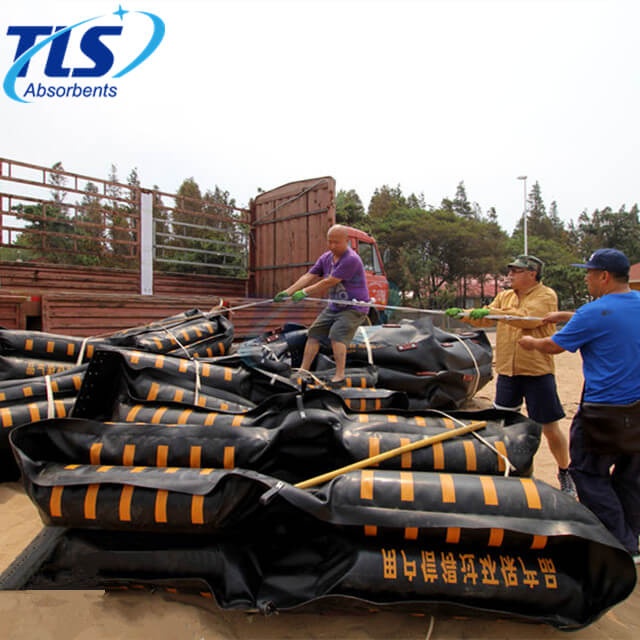 Solid Float Rubber Oil Containment Boom For Oil Spill from China
